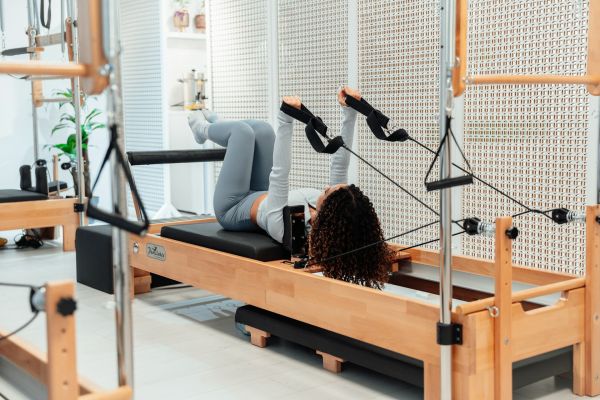 Top cours de Pilates aux Angles pour améliorer votre posture